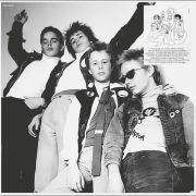 Glo - Strutfutar från då LP