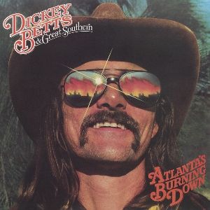 Dickey Betts & Great Southern - Atlanta's Burning Down LP UUSI Music On Vinyl LTD 750 GOLD vinyl